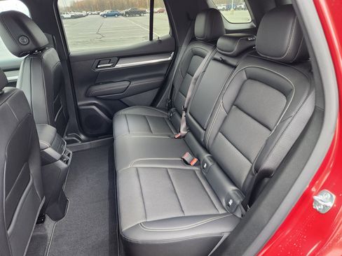 New 2026 GMC Terrain Elevation image 8