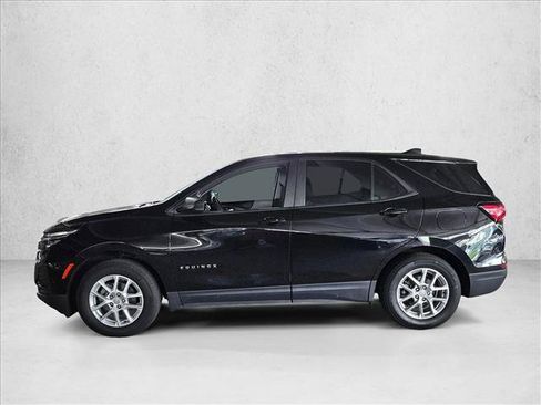 Used 2024 Chevrolet Equinox LS FWD image 8