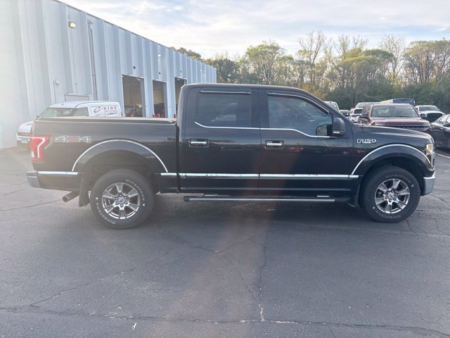 Used 2015 Ford F150 XLT w/ Equipment Group 302A Luxury AWD/4WD image 11