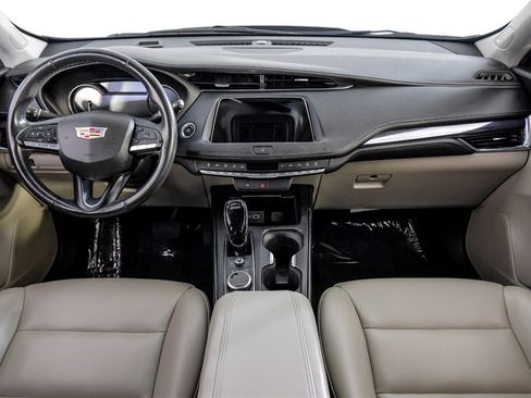 Used 2023 Cadillac XT4 Luxury image 13