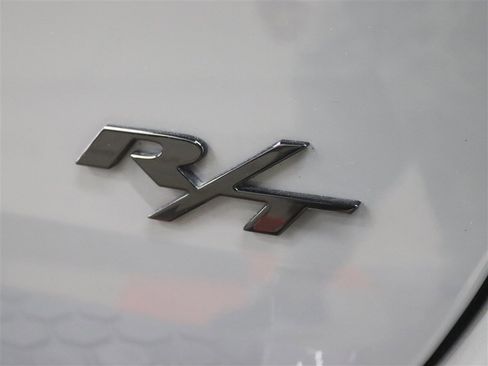 Used 2021 Dodge Durango R/T w/ Technology Group AWD/4WD image 8