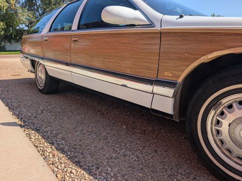Used 1996 Buick Roadmaster Estate image 17