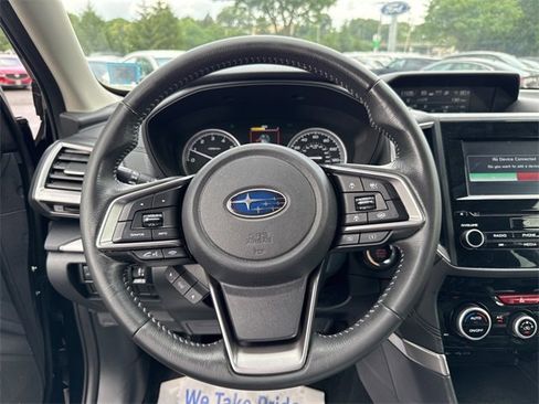 Used 2022 Subaru Forester Premium image 12