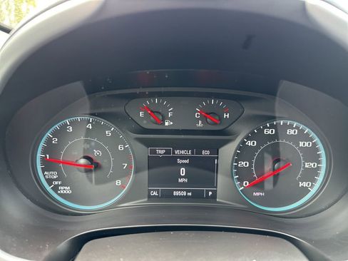 Used 2018 Chevrolet Malibu LS image 16