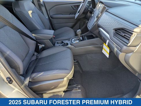Certified 2025 Subaru Forester Premium image 37