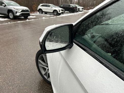 Used 2025 Audi Q5 2.0T Premium image 15