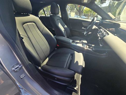 Used 2025 Mercedes-Benz CLA 250 image 11