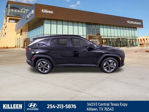 Used 2025 Hyundai Tucson SEL image 9
