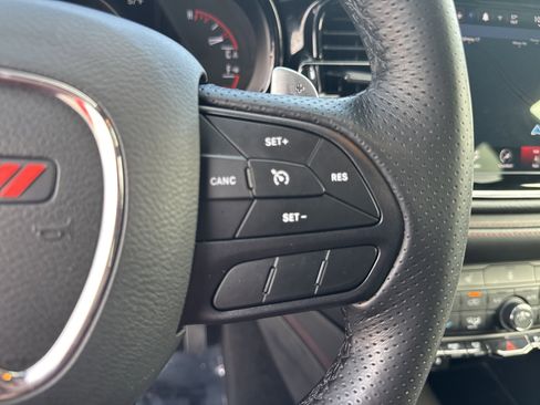 Used 2025 Dodge Durango GT RWD image 32