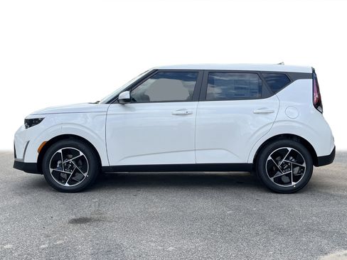 New 2025 Kia Soul EX image 23