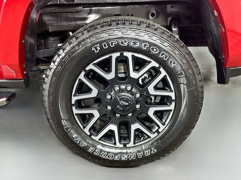 New 2026 RAM 2500 Limited w/ Towing Technology Group image 17