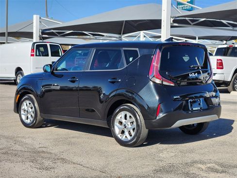 Used 2023 Kia Soul LX w/ Option Group 015 image 5