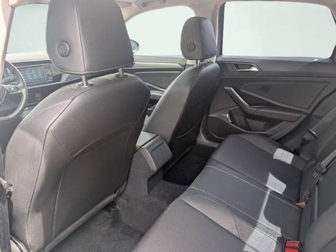 Used 2020 Volkswagen Jetta SE FWD image 19