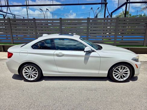 Used 2015 BMW 228i Coupe w/ Premium Package RWD image 6