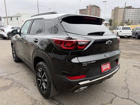 Used 2025 Chevrolet TrailBlazer ACTIV w/ Convenience Package image 5