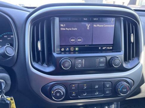 Used 2019 Chevrolet Colorado LT image 13
