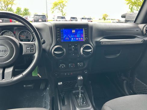 Used 2016 Jeep Wrangler Unlimited Sport w/ Quick Order Package 24S AWD/4WD image 11