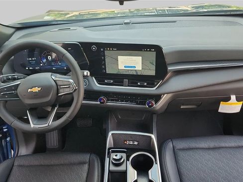 Used 2026 Chevrolet Equinox LT w/ Convenience Package II AWD/4WD image 23