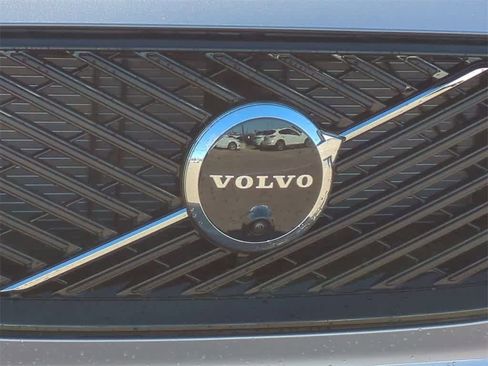 New 2026 Volvo XC60 B5 Plus w/ Protection Package Premier image 11