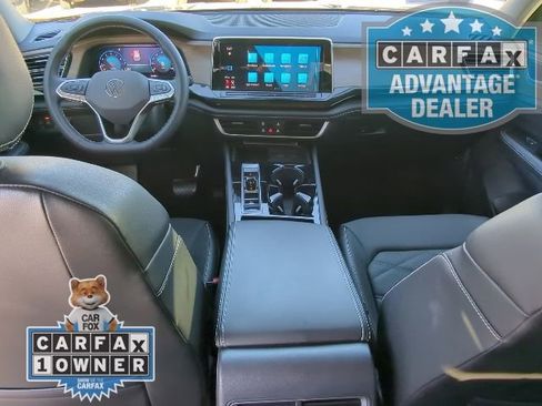 Used 2024 Volkswagen Atlas SE image 17