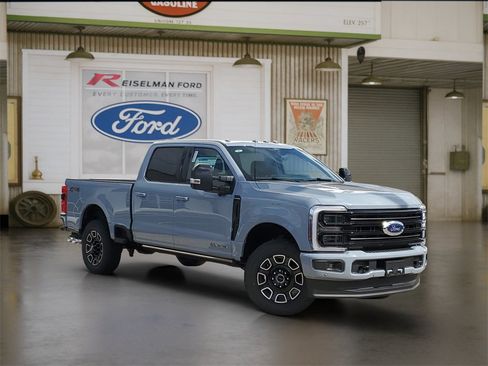 New 2026 Ford F250 Platinum image 26