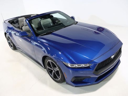 Used 2024 Ford Mustang Premium RWD image 27