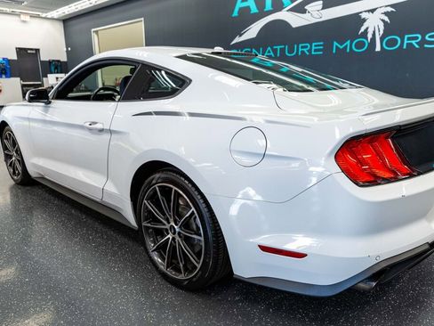 Used 2018 Ford Mustang Coupe w/ Equipment Group 101A image 8