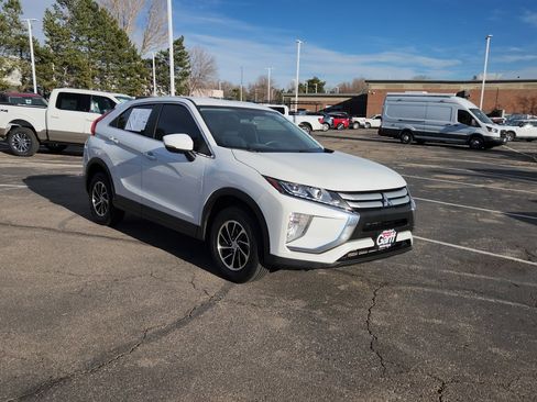 Used 2020 Mitsubishi Eclipse Cross ES image 19