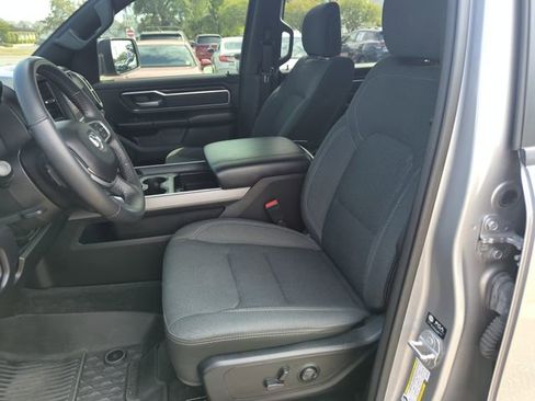 Used 2022 RAM 1500 Big Horn AWD/4WD image 11