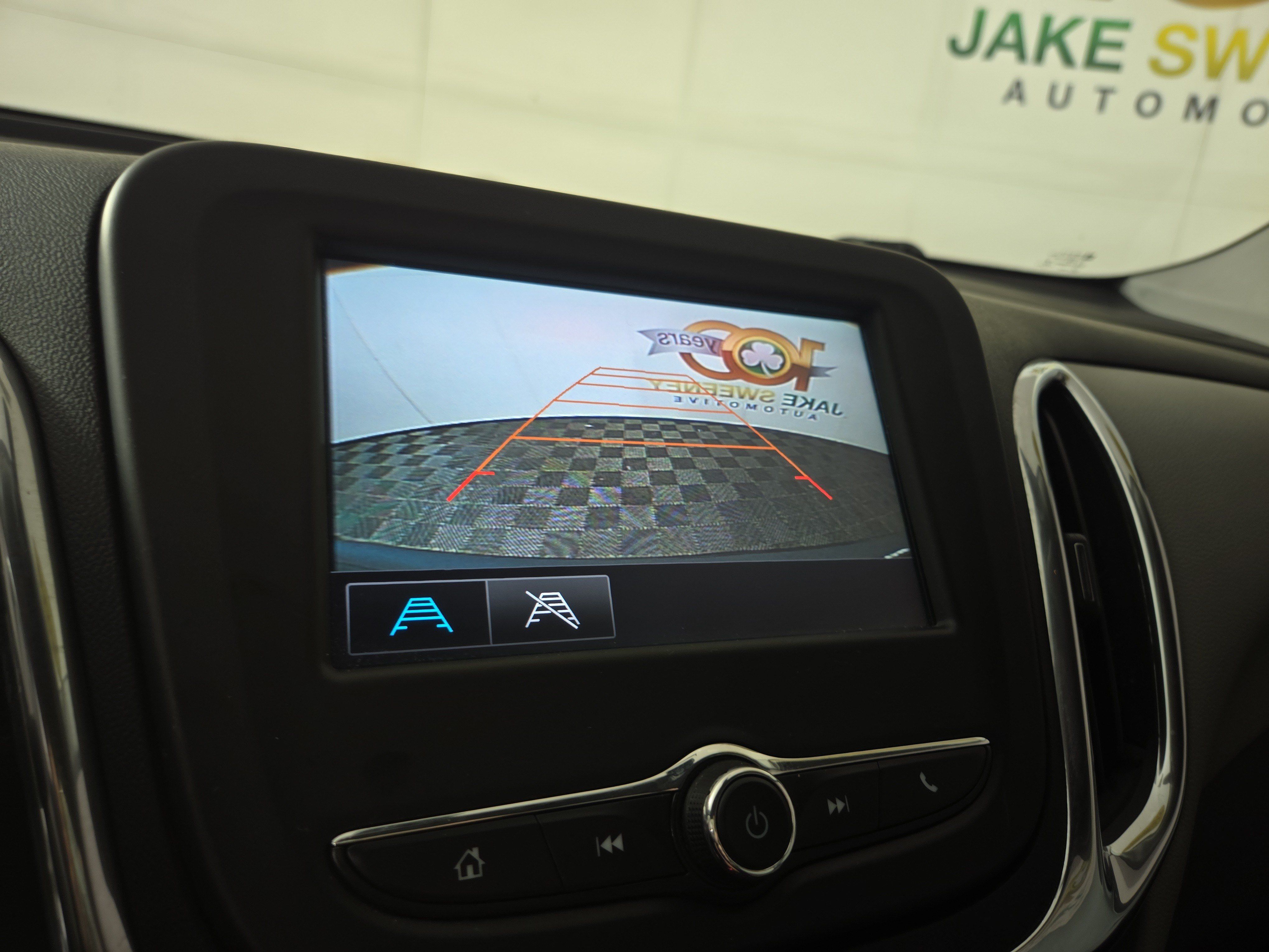 Used 2018 Chevrolet Equinox LS AWD/4WD image 20