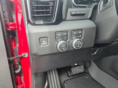 New 2026 GMC Sierra 2500 AT4 w/ AT4 Premium Plus Package AWD/4WD image 20