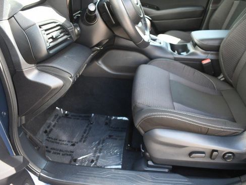 Used 2025 Subaru Outback Premium AWD/4WD image 15