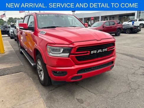 Used 2021 RAM 1500 Laramie AWD/4WD image 5