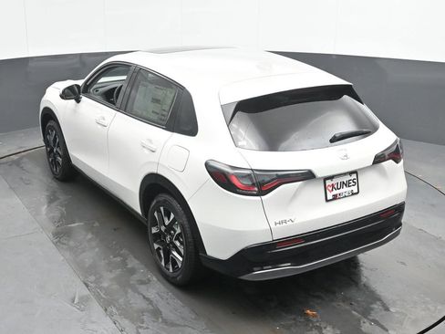 New 2026 Honda HR-V EX-L image 32