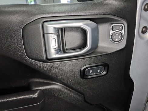 Used 2023 Jeep Wrangler Sport AWD/4WD image 37