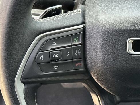 Used 2024 Jeep Grand Cherokee L Laredo RWD image 35