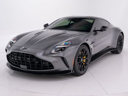 Used 2026 Aston Martin V8 Vantage Coupe RWD image 1