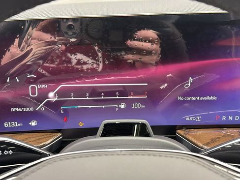 Used 2025 Cadillac Escalade Sport Platinum w/ LPO, ONYX Package image 25