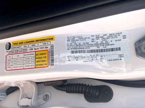 Certified 2025 Ford Ranger Raptor AWD/4WD image 37
