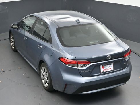 Used 2020 Toyota Corolla LE image 34