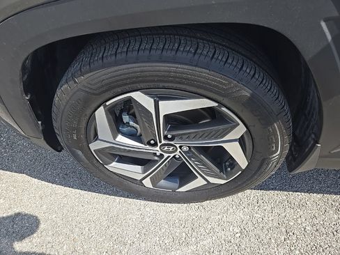 Used 2022 Hyundai Tucson Limited FWD image 12