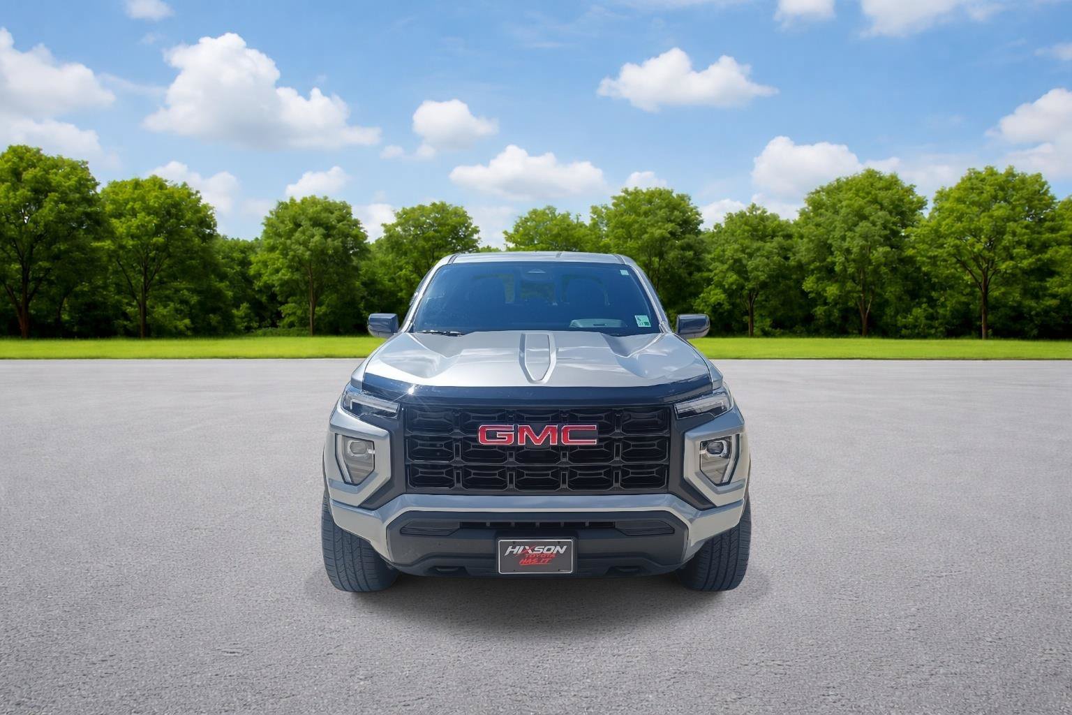 Used 2025 GMC Canyon Elevation RWD image 2