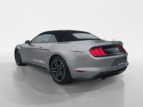 Used 2022 Ford Mustang Premium image 5