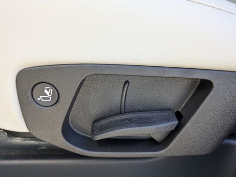 New 2025 Kia Telluride EX image 18