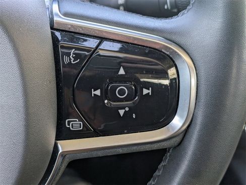 Used 2024 Volvo S60 B5 Plus image 31