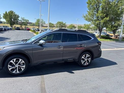 Used 2020 Subaru Outback Touring w/ Popular Package #2 AWD/4WD image 5