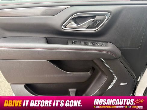 Used 2022 Chevrolet Suburban RST w/ Luxury Package AWD/4WD image 27
