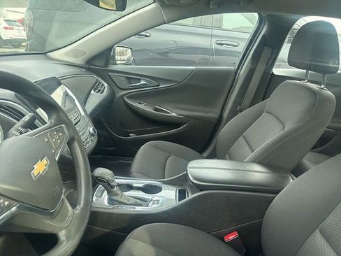 Used 2024 Chevrolet Malibu LT image 8