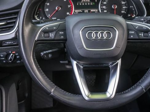 Used 2017 Audi Q7 3.0T Premium AWD/4WD image 19