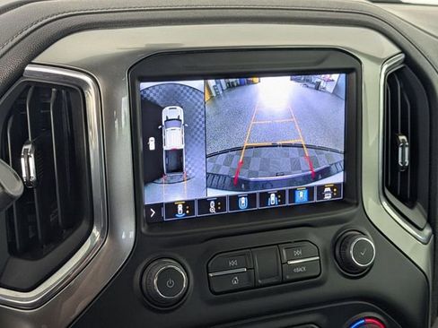 Used 2023 Chevrolet Silverado 2500 LTZ w/ LTZ Convenience Package AWD/4WD image 21
